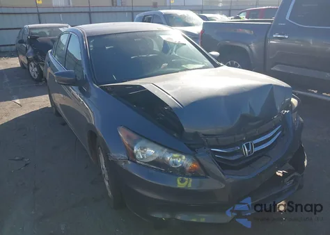 2011 Honda Accord 2.4 Lx из США, поврежденный, VIN 1HGCP2F35BA084529